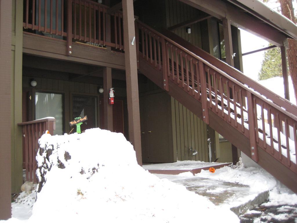 Val D'Isere By Mammoth Reservation Bureau Mammoth Lakes Exterior foto